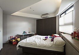 現(xiàn)代港式兒童臥室裝修效果圖