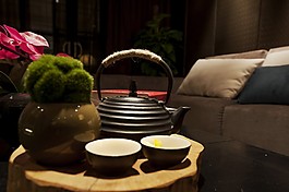 中式家居餐具裝修效果圖