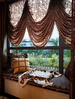 豪華客廳窗戶窗簾設計圖