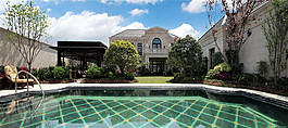 別墅游泳池裝修圖片