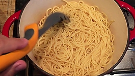 實(shí)拍泡面食物素材視頻
