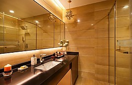 現(xiàn)代歐式浴室大理石墻面效果圖