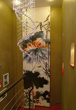 别墅室内楼梯现代创意装修效果图