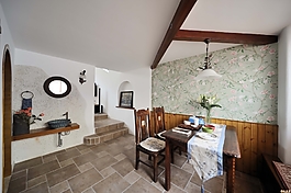 現(xiàn)代室內(nèi)餐廳田園壁紙效果圖