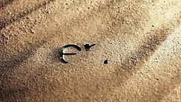 風(fēng)吹沙子字母漏出轉(zhuǎn)場過渡視頻素材