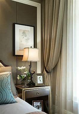 現(xiàn)代簡歐時(shí)尚臥室窗簾裝修效果圖