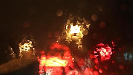 實拍雨夜燃燒的火柴堆視頻素材