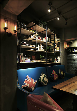 暖色調(diào)咖啡廳書柜效果圖