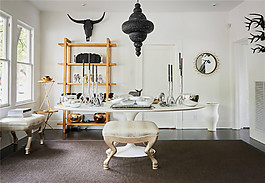 簡約客廳白色窗簾裝修效果圖