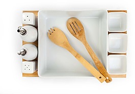 白色陶瓷厨房用具盘子碟子psd源文件