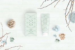 手繪小清新護膚品psd源文件