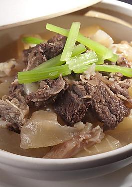 萝卜炖牛腩图片