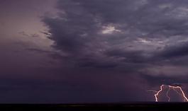 乌云闪电图片 乌云闪电素材 乌云闪电模板免费下载 六图网