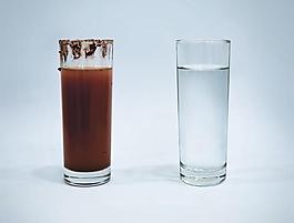 清水污水对比图片