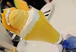 芒果冰沙图片