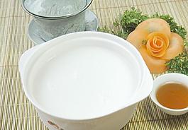 牛奶西米露图片