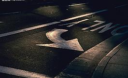 道路 斑马线 箭头图片