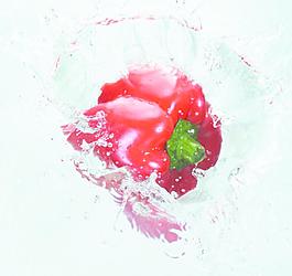 水润红椒图片