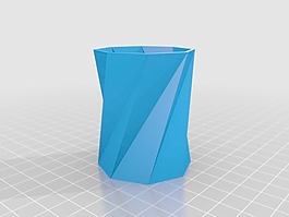 扭曲的八杯
