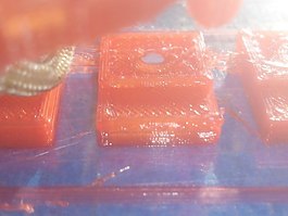 不支持孔