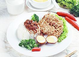香酥排骨套餐饭图片