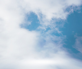 白云蓝天的背景舞台