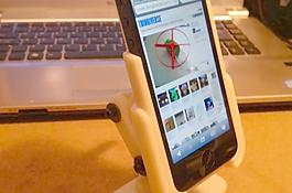iPhone 5例和摇篮的手臂