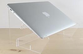 对激光切割的MacBook Air笔记本支架