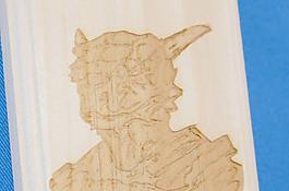 天际亚龙人木雕刻