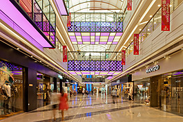 商场照片服装店品牌店面空间装修