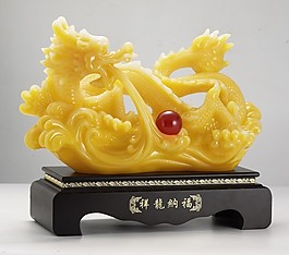 祥龙纳福黄玉玉雕工艺品