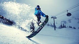 冬日滑雪 运动风格 立体炫酷感觉