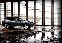 丰田rav4图片