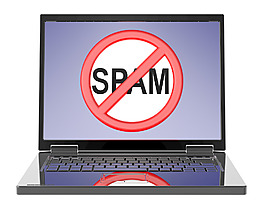 在笔记本电脑的屏幕没有垃圾邮件的标志