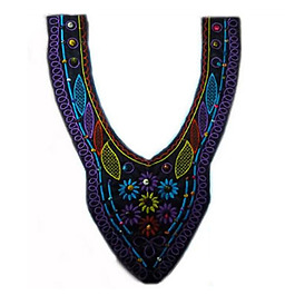 领边 绣花 民族风 花朵 树叶 免费素材