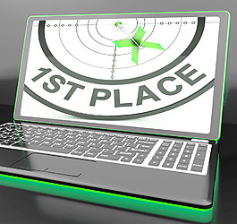 第一名的笔记本电脑显示目标的胜利