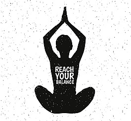 做瑜伽的女子剪影