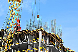 正在修建的建筑