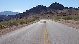 沙漠高速公路,沥青,黄色的双人行