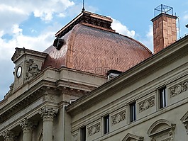 布加勒斯特,罗马尼亚,资本