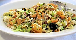 海鲜沙拉,八达通,芹菜