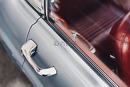 车,门,锁