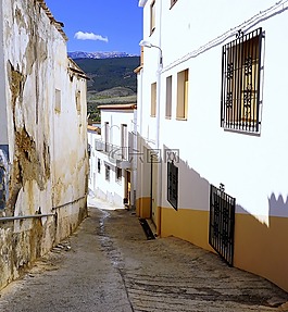 街,人,fiñana