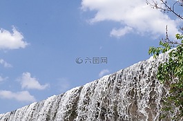 瀑布,蓝天,背景
