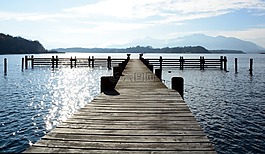 木板路,概述,地平线