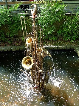 水游戏,喇叭声,喷泉