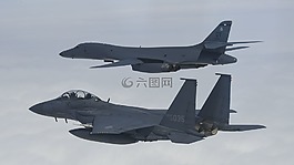 f-15,b 1b 蓝瑟,飞行