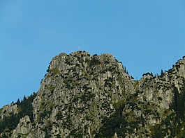 山,蒂内,附属高峰