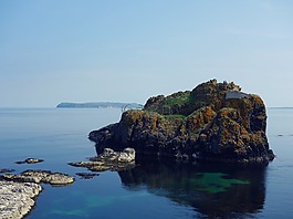 岩,草,海