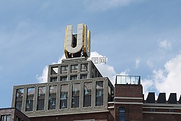 多特蒙德,多特蒙德 u,u 塔
